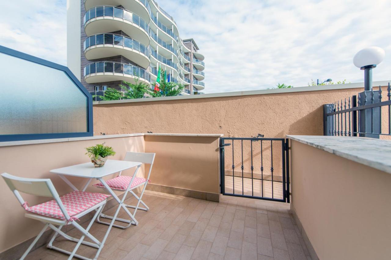 Babyaccommodation Family Comfort Ll Pietra Ligure Eksteriør bilde